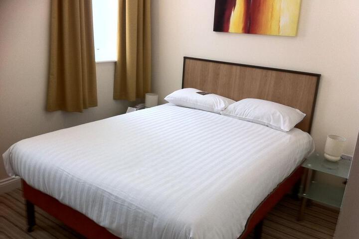 BACKPACKER VILLAS