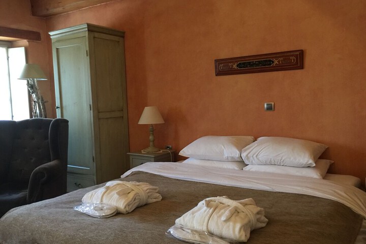 Room 20 of 93