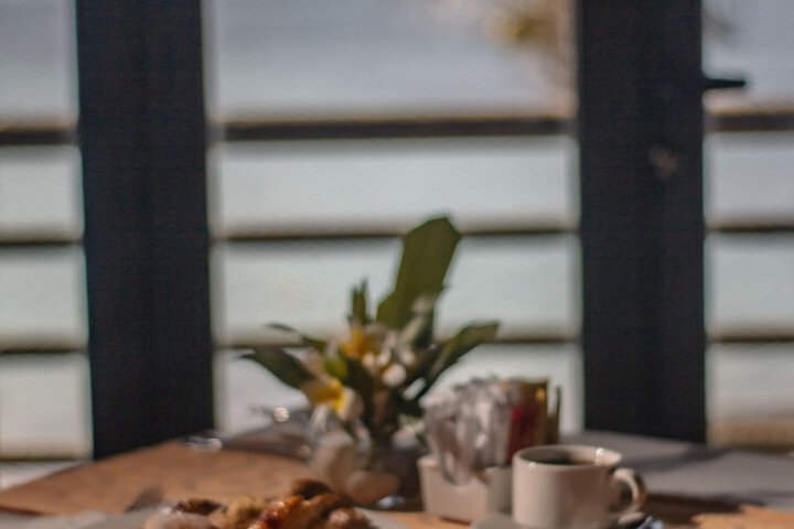 Dining 46 of 87
