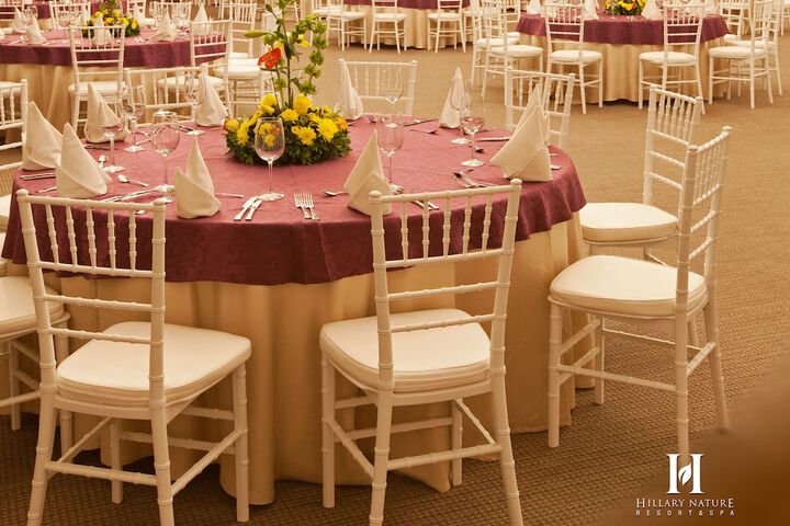 Ballroom/Hall 112 of 133