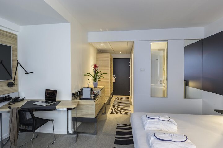 Room 70 of 278
