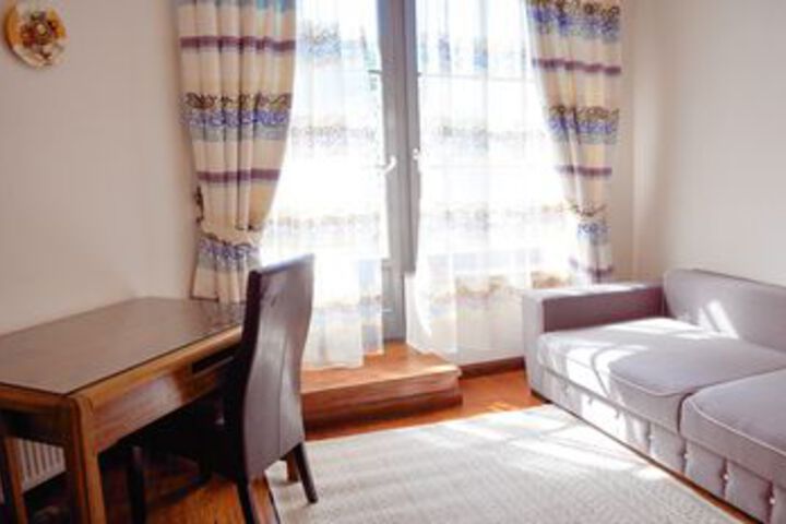 Room 95 of 313
