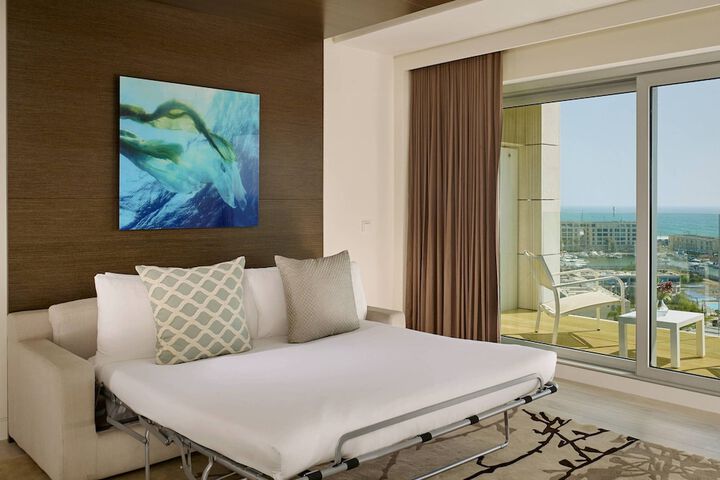 Room 35 of 158