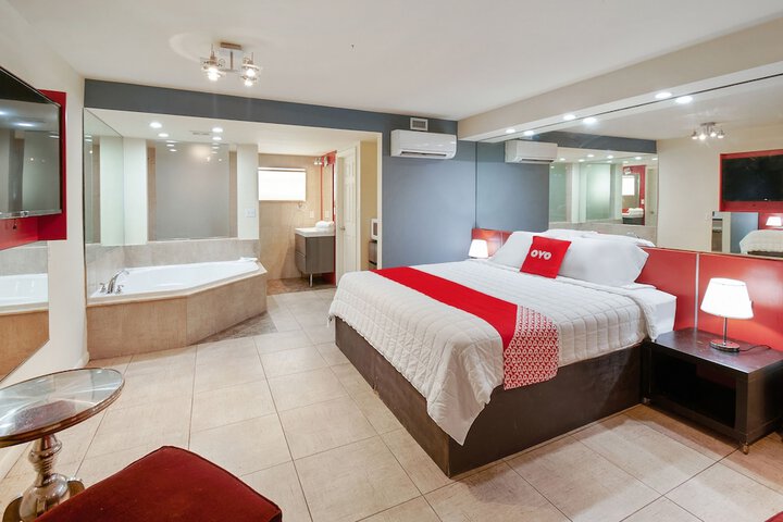 Room 14 of 37