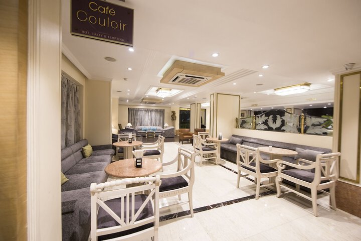 Cafe