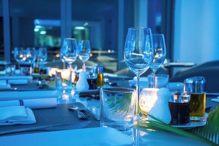 Dining 75 of 124