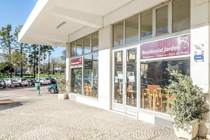 Hotel Entry