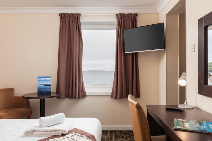 Room 45 of 101