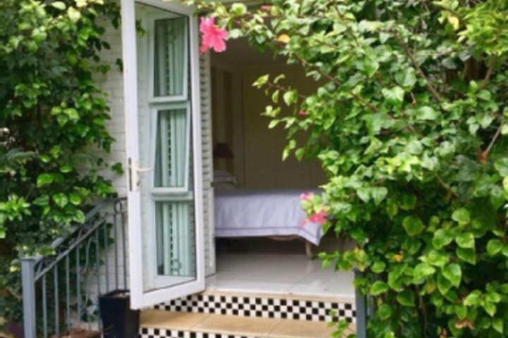 Hotel Exterior 83 of 216