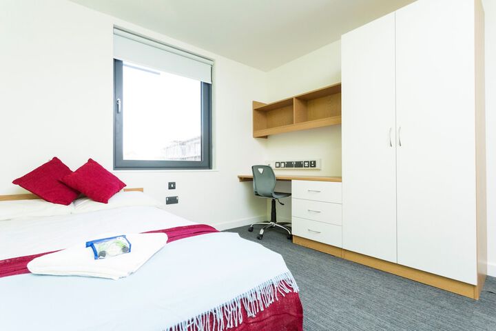 Room 4 of 29