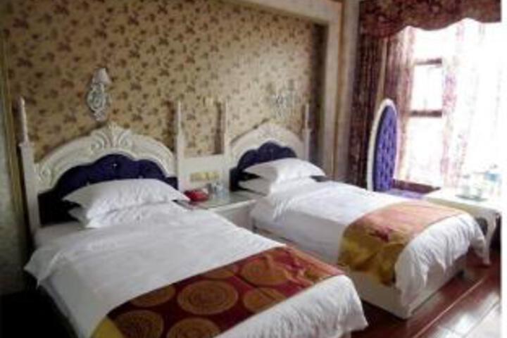 Dali Heqing Xingyang Hotel