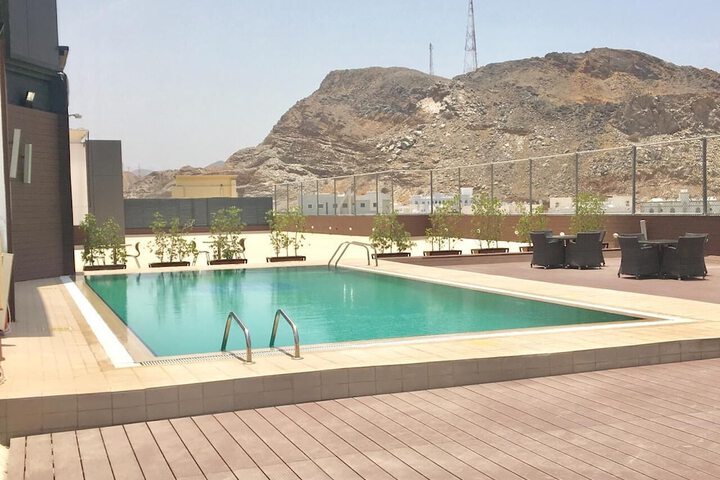 Pool 34 of 62