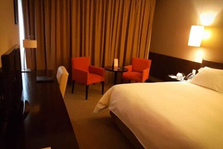 Room 20 of 44