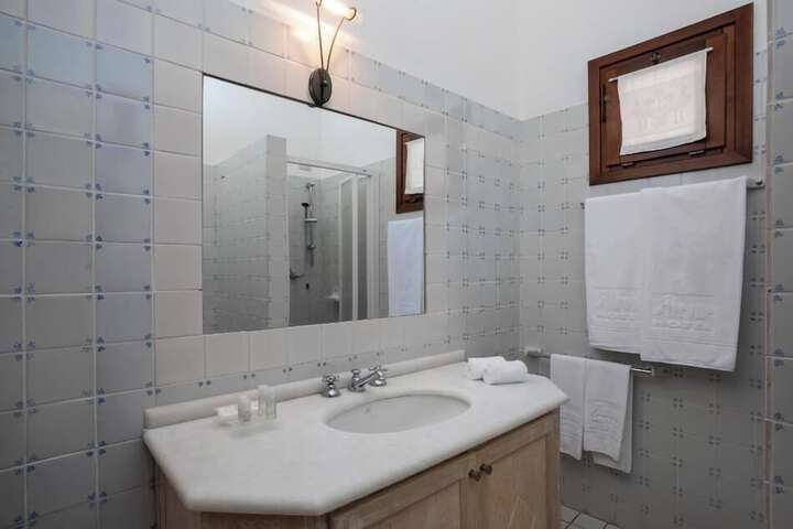 Clean Restrooms