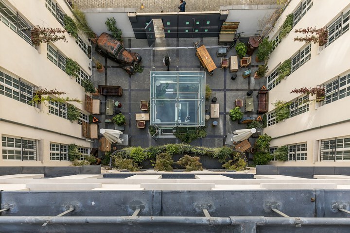 Hotel Exterior 52 of 52