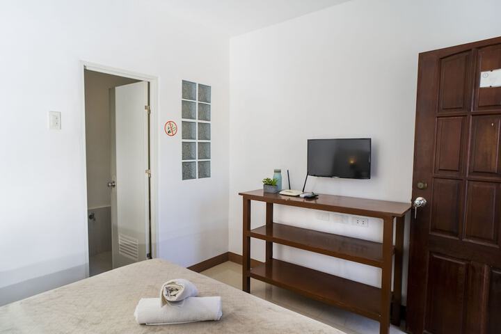 Room 27 of 47