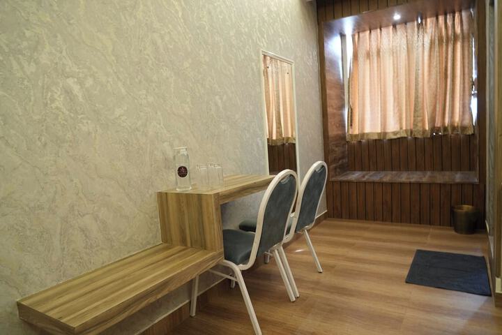 Room 24 of 51