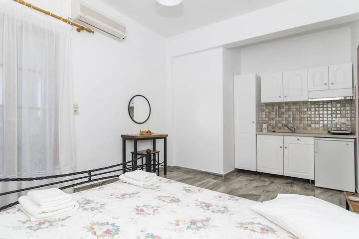 Room 12 of 53