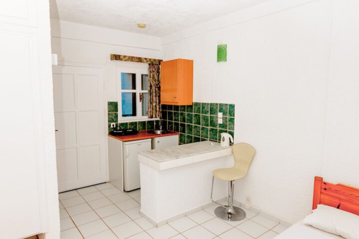 Room 20 of 65