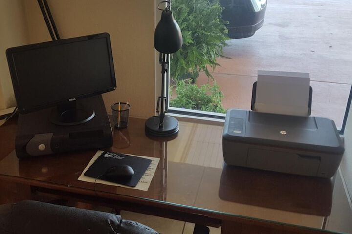 Business Center 22 of 26