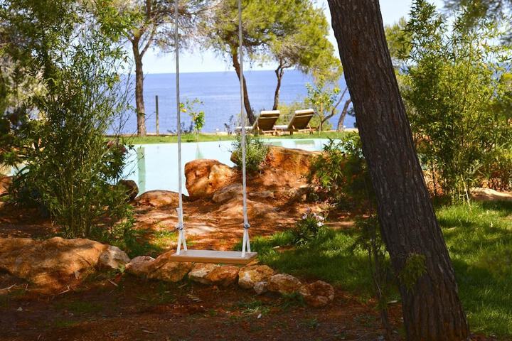 Children's play area - outdoor