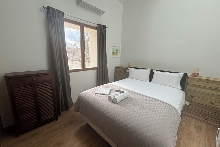 Room 3 of 14