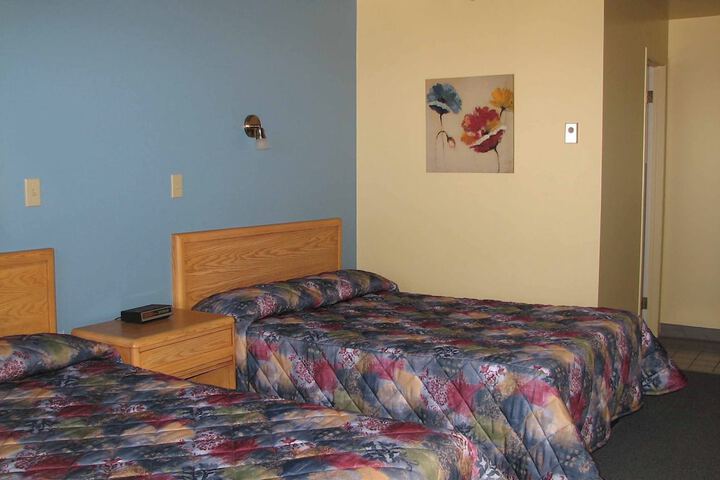 Room 15 of 36