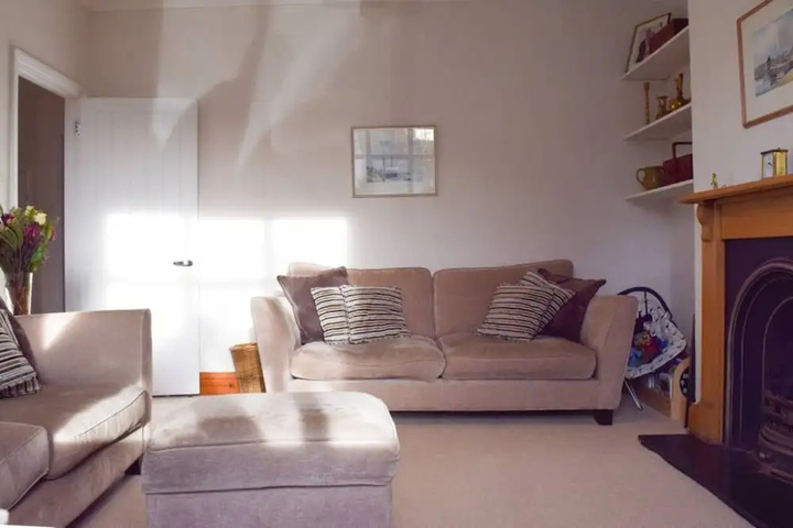 Room 3 of 15