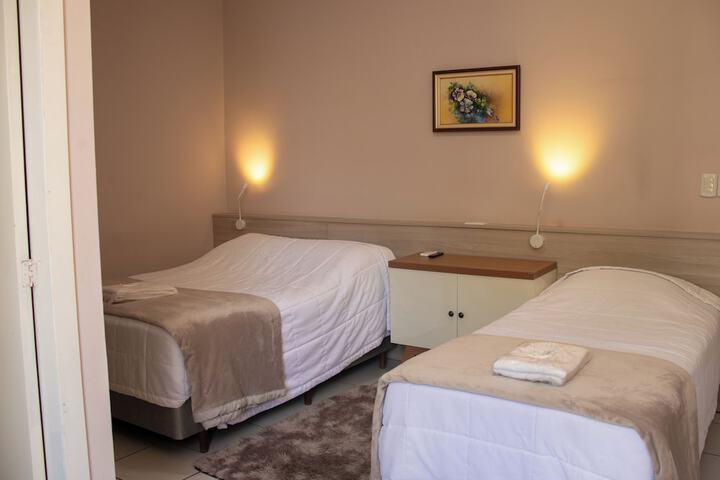 Room 17 of 206