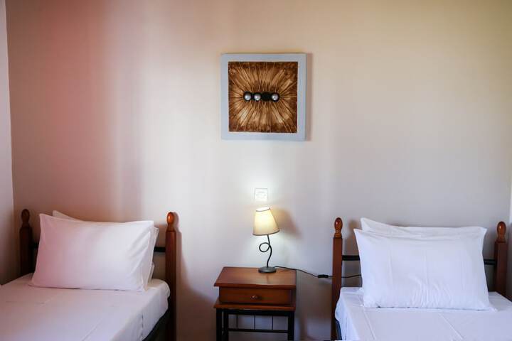 Room 31 of 128
