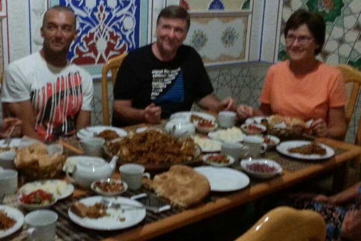 Dining 36 of 47
