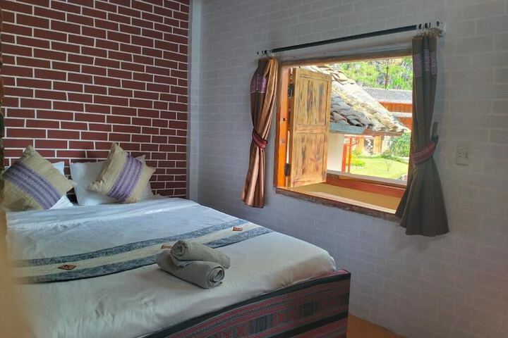 Room 19 of 48
