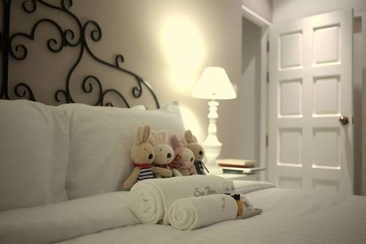 Room 13 of 101