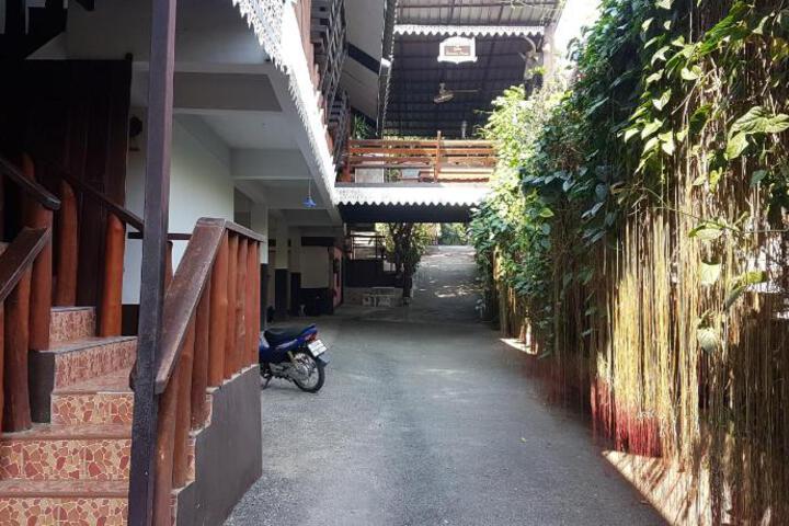 Photo 21
