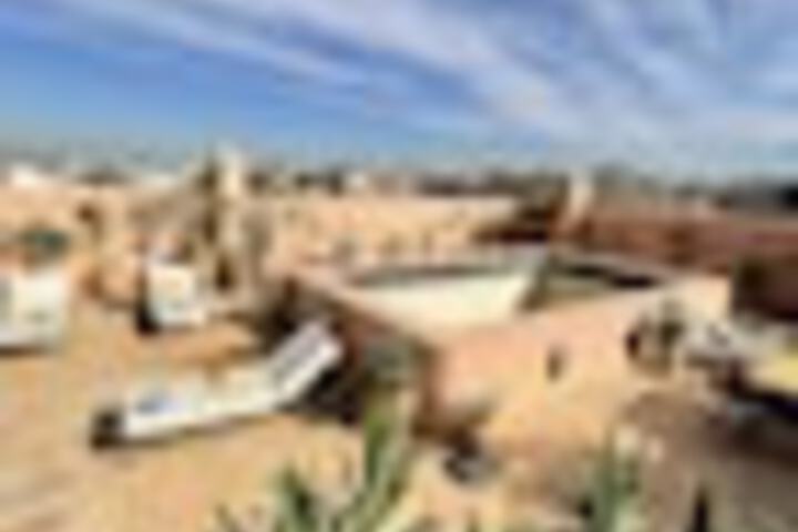 Sundeck 374 of 435