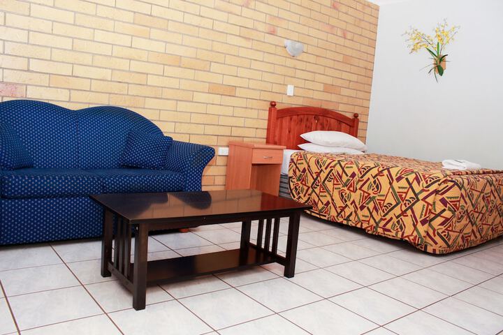 Room 1 of 19