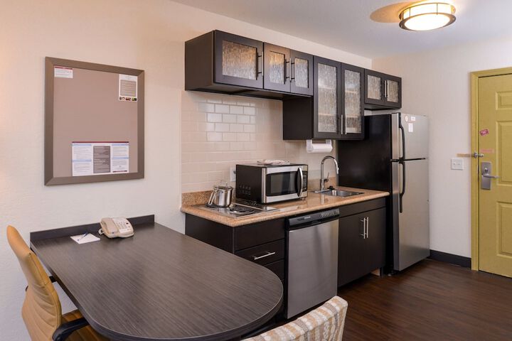 1 King Bed 1 Bedroom Suite (3 of 42)
