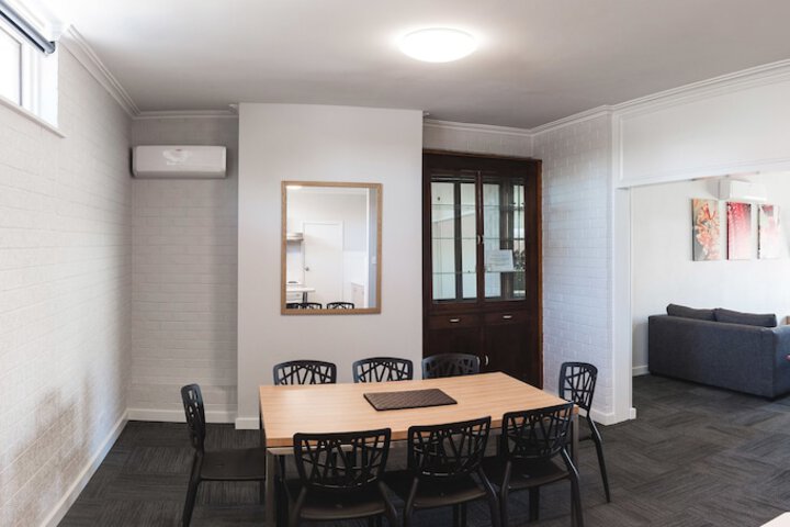 Room 31 of 68