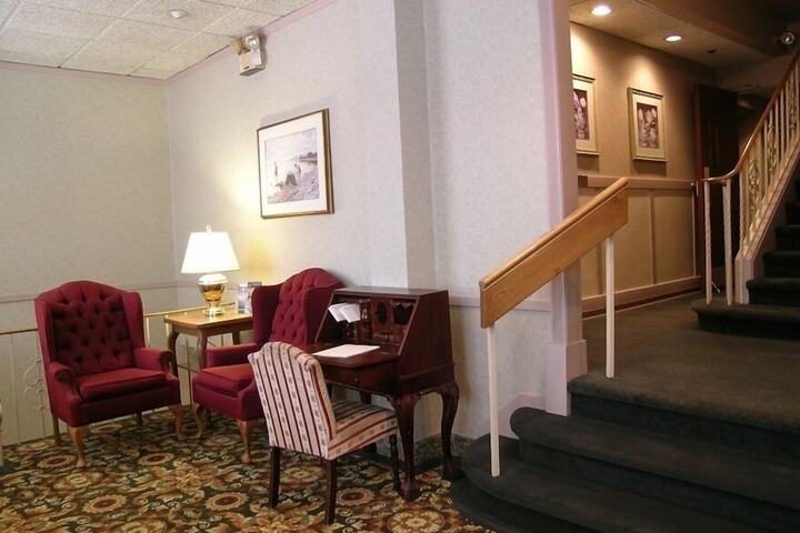 Guest Lobby