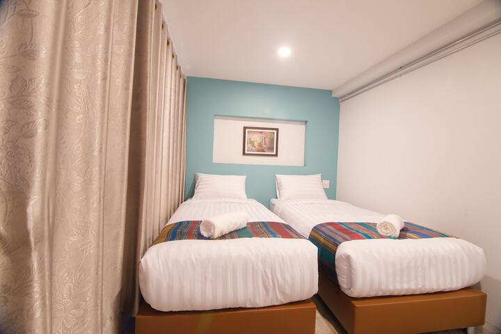 Room 11 of 53