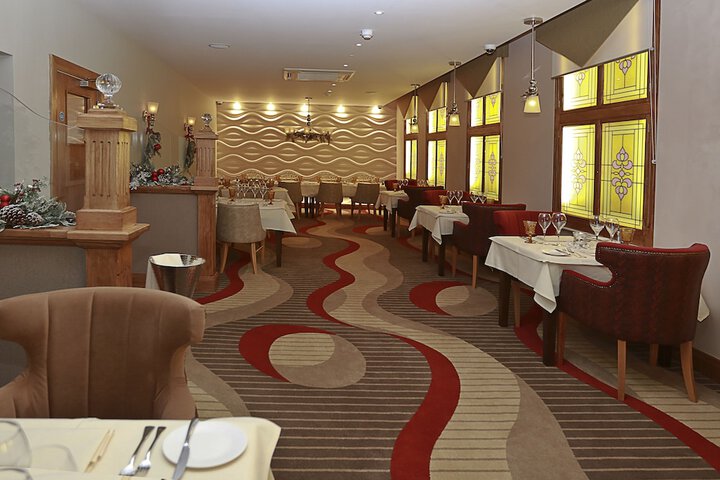 Dining 63 of 70