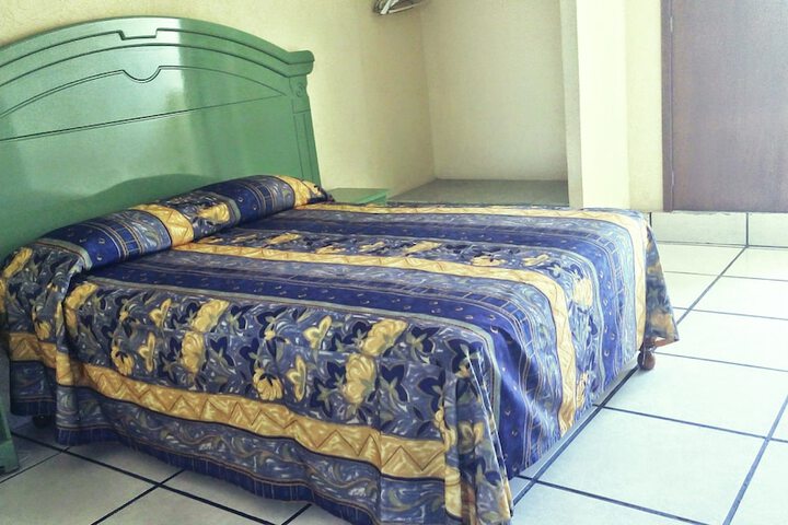 Room 13 of 59
