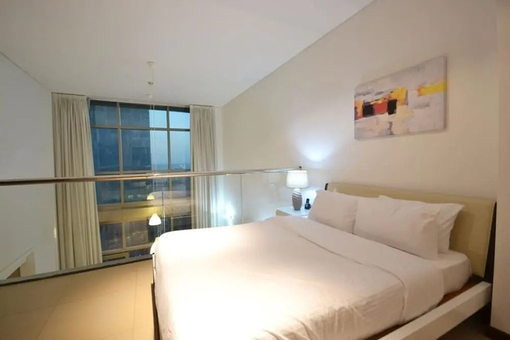 Room 3 of 16