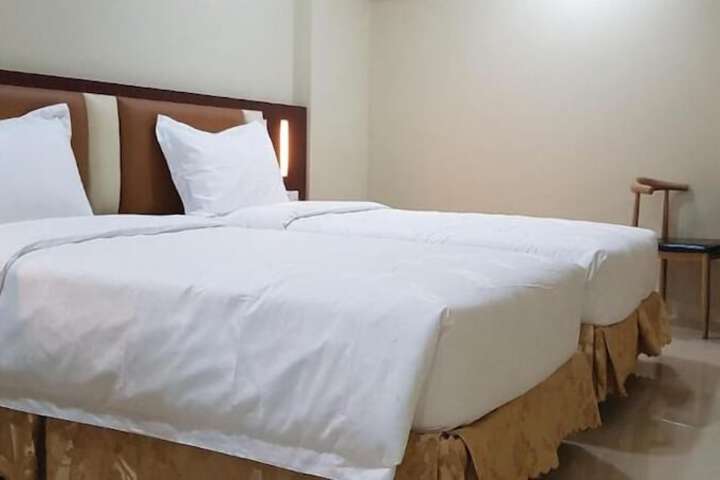 Room 22 of 49