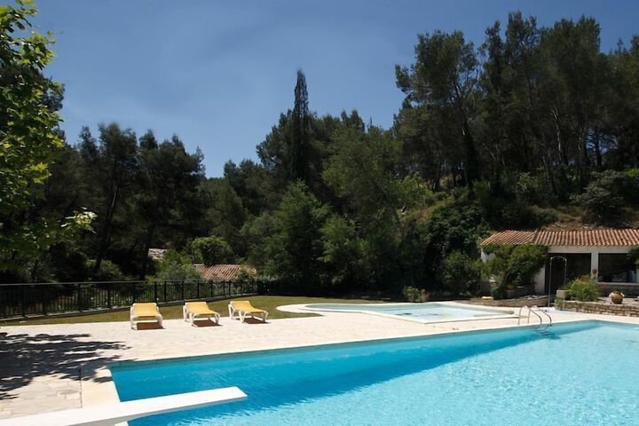 Hôtel Restaurant Robinson in Beaucaire