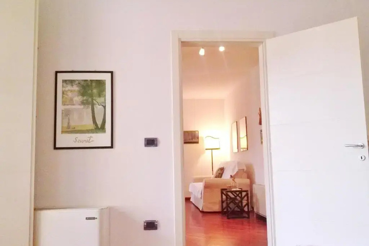 Room 3 of 12
