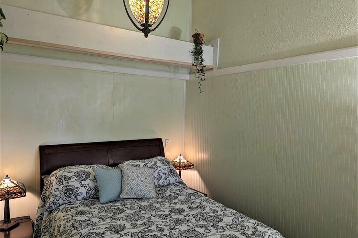 Room 20 of 117
