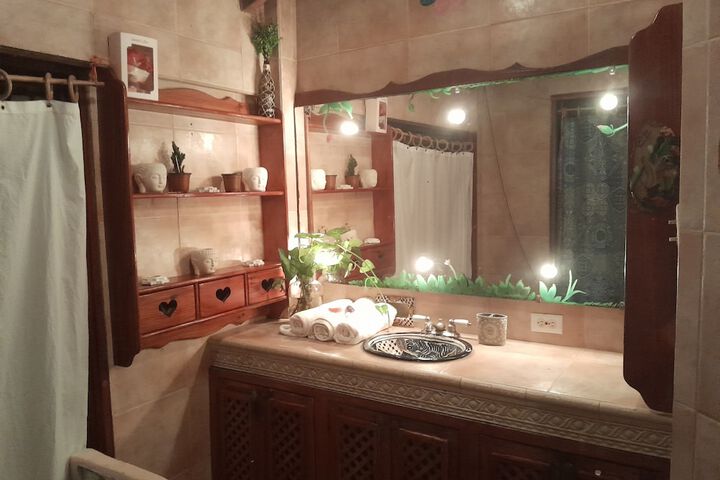 Room 21 of 26