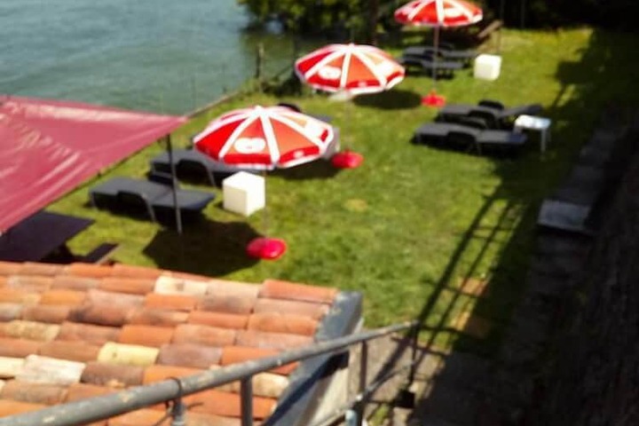 Terrace/Patio 8 of 12