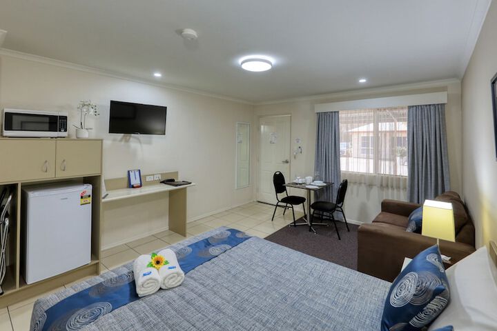 Room 6 of 57